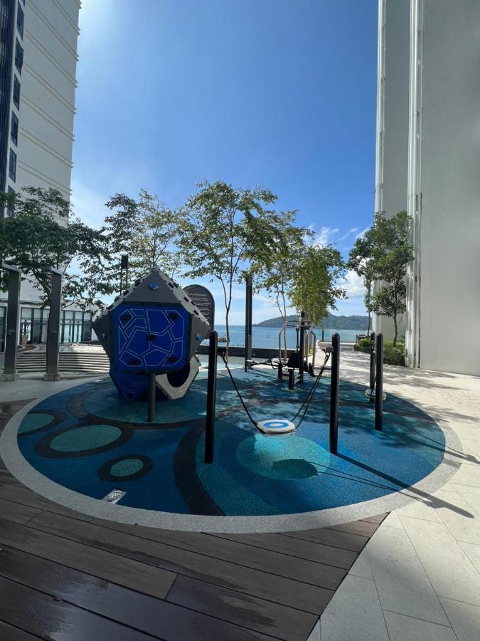 Kota Kinabalu City Centre @ The Shore By Casa Yolo Dış mekan fotoğraf