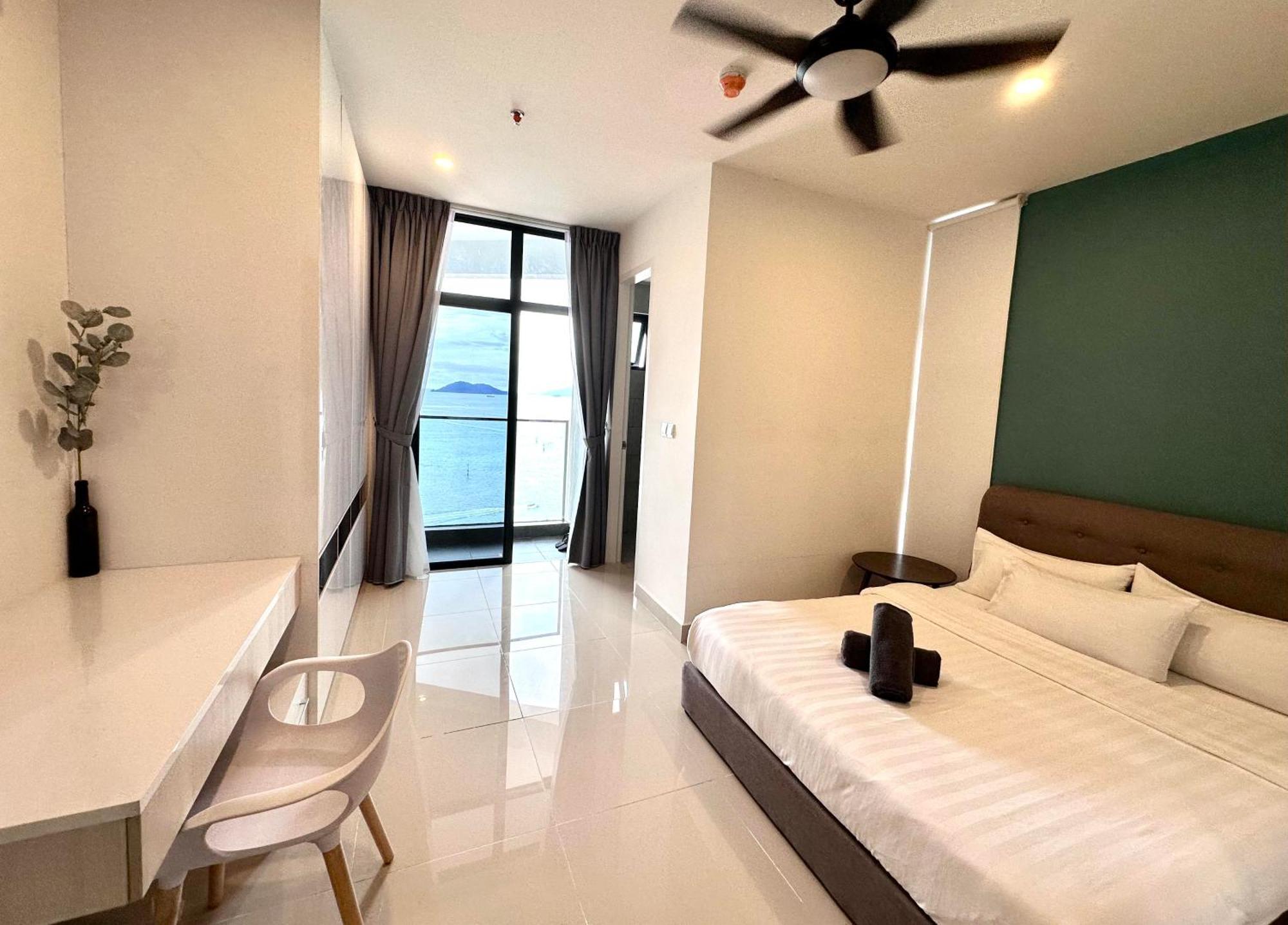 Kota Kinabalu City Centre @ The Shore By Casa Yolo Dış mekan fotoğraf