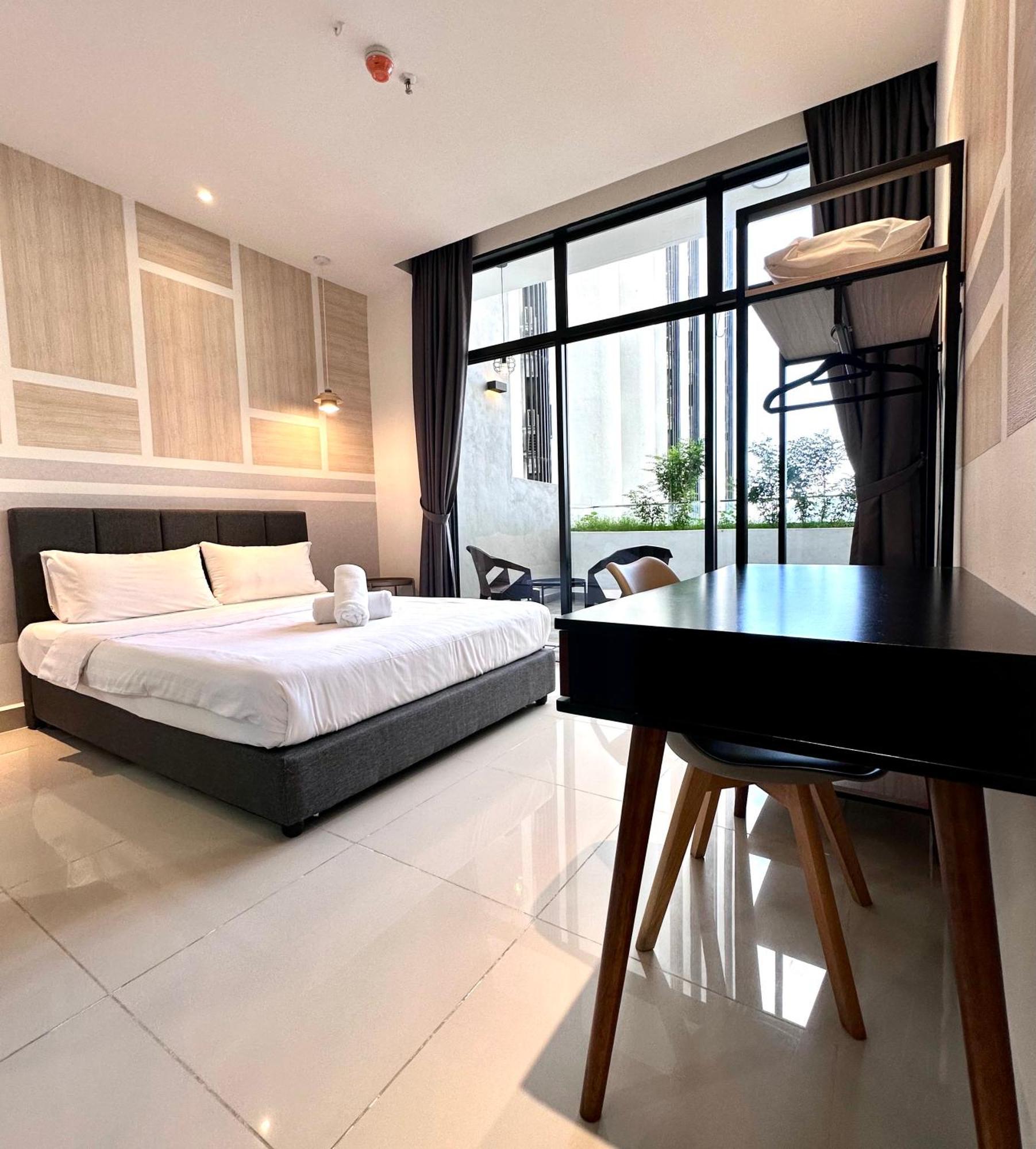 Kota Kinabalu City Centre @ The Shore By Casa Yolo Dış mekan fotoğraf